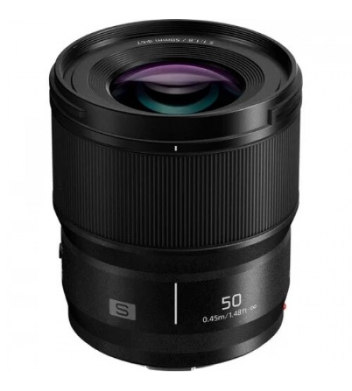 Panasonic Lumix S PRO 50mm f/1.8 Lens (S-S50GC) (Promo Cashback 750.000) 